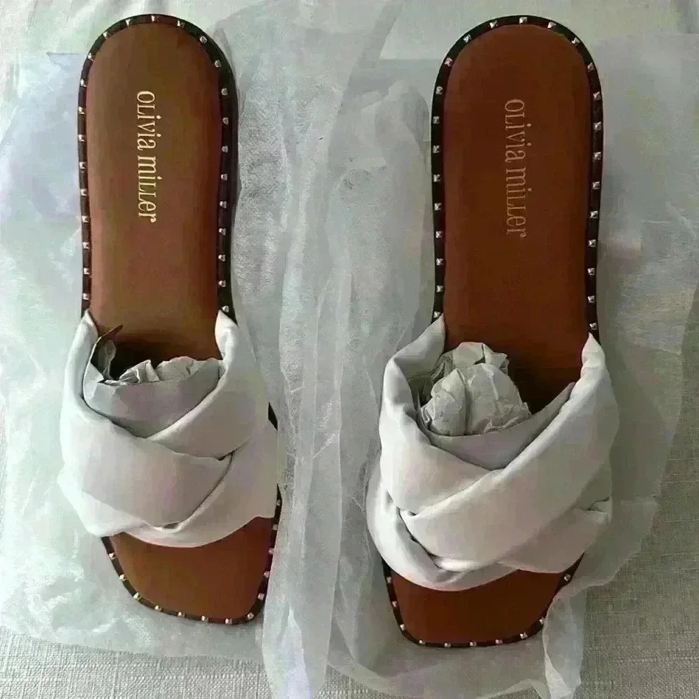 Olivia Miller Sandals outdoor slip on -Size 10-New with Box - Picture 2 of 5